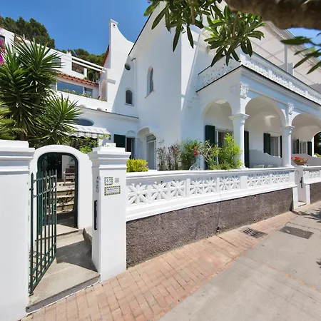 Διαμέρισμα Mariuccia Κάπρι