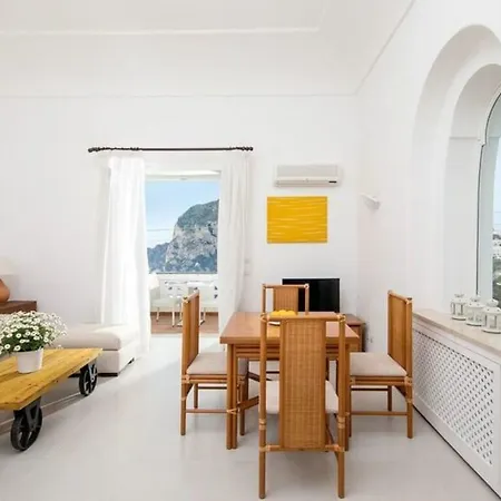 Mariuccia Apartment Capri