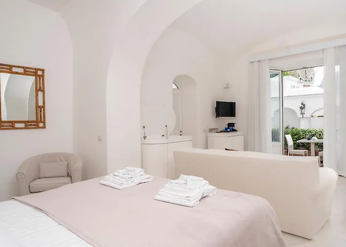 Mariuccia Κάπρι